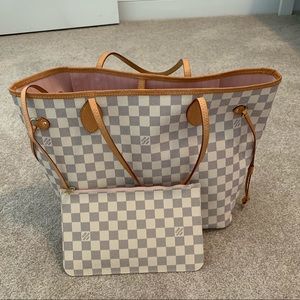 Louis Vuitton Neverfull MM